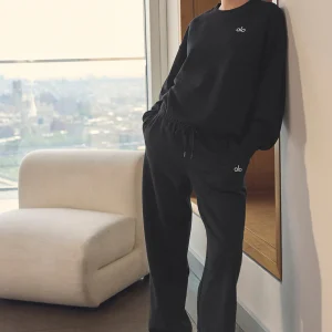 Accolade Straight Leg Sweatpant - Black