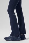 Airbrush High-Waist 7/8 Bootcut Legging – Navy