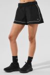 Motivate Track Short ?C Black/White
